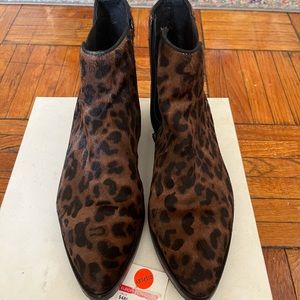 Peter’s European leather leopard booties